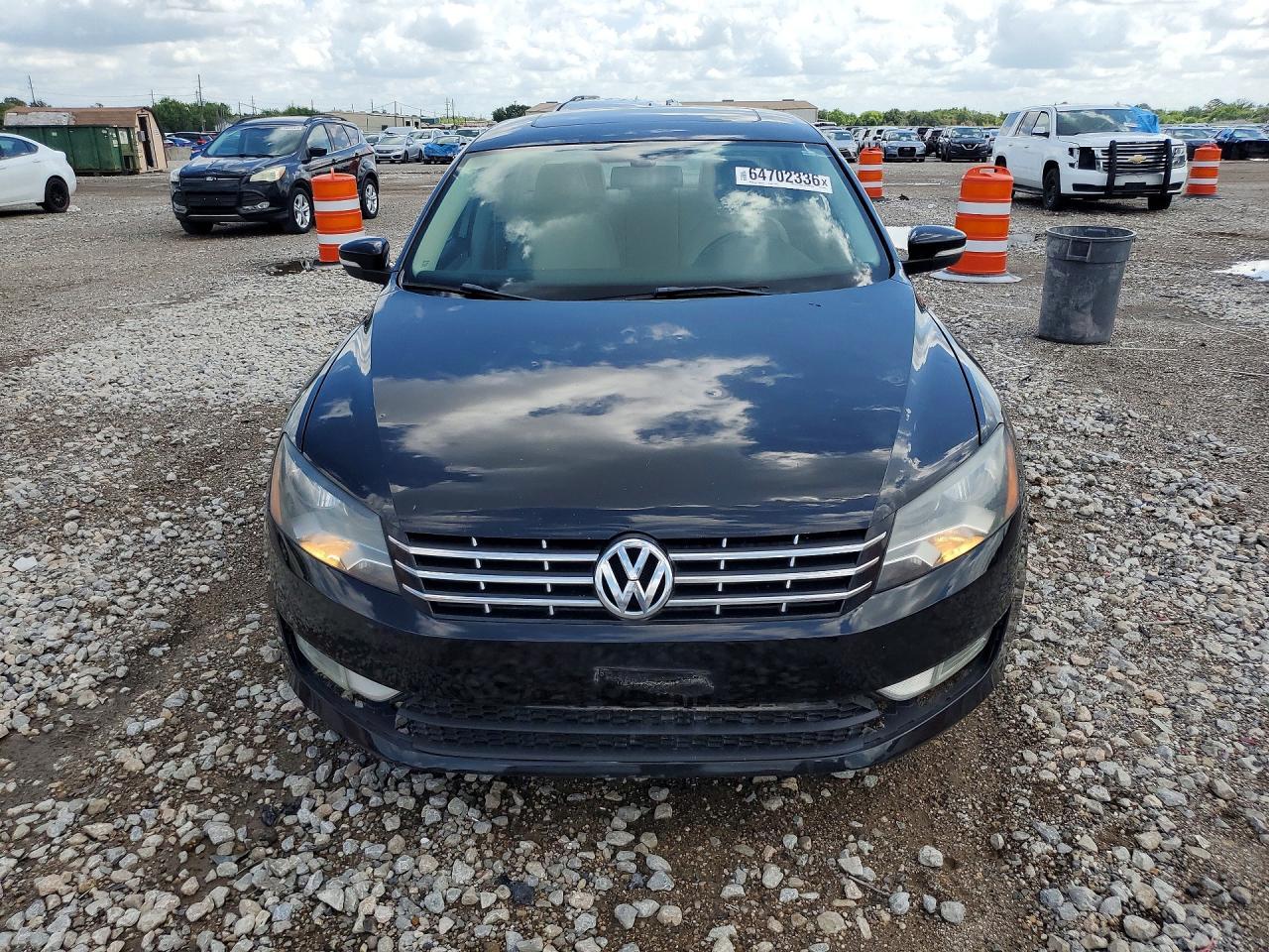 2013 Volkswagen Passat Se - Фото 5
