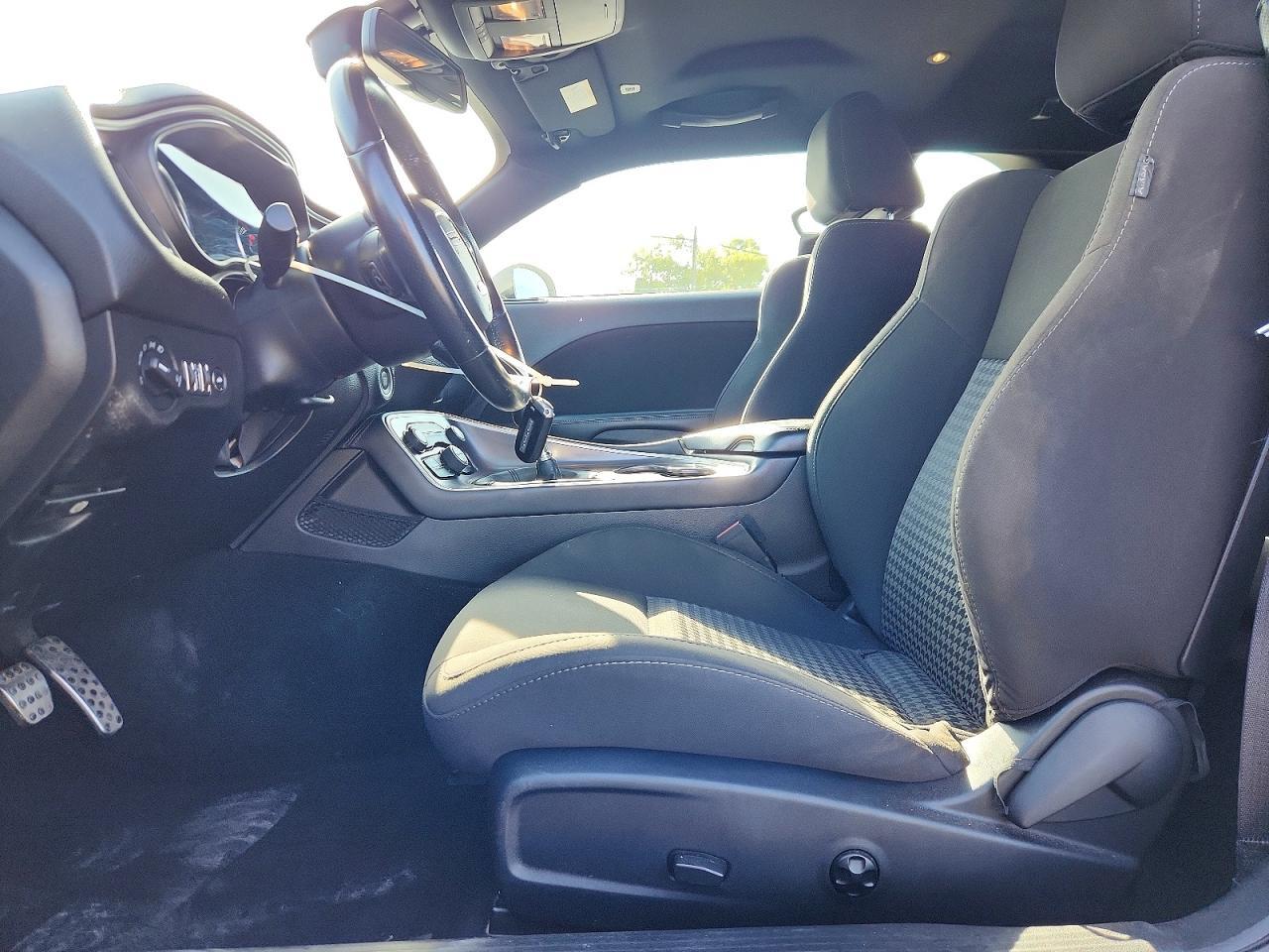 2021 Dodge Challenger R/T - Image 7