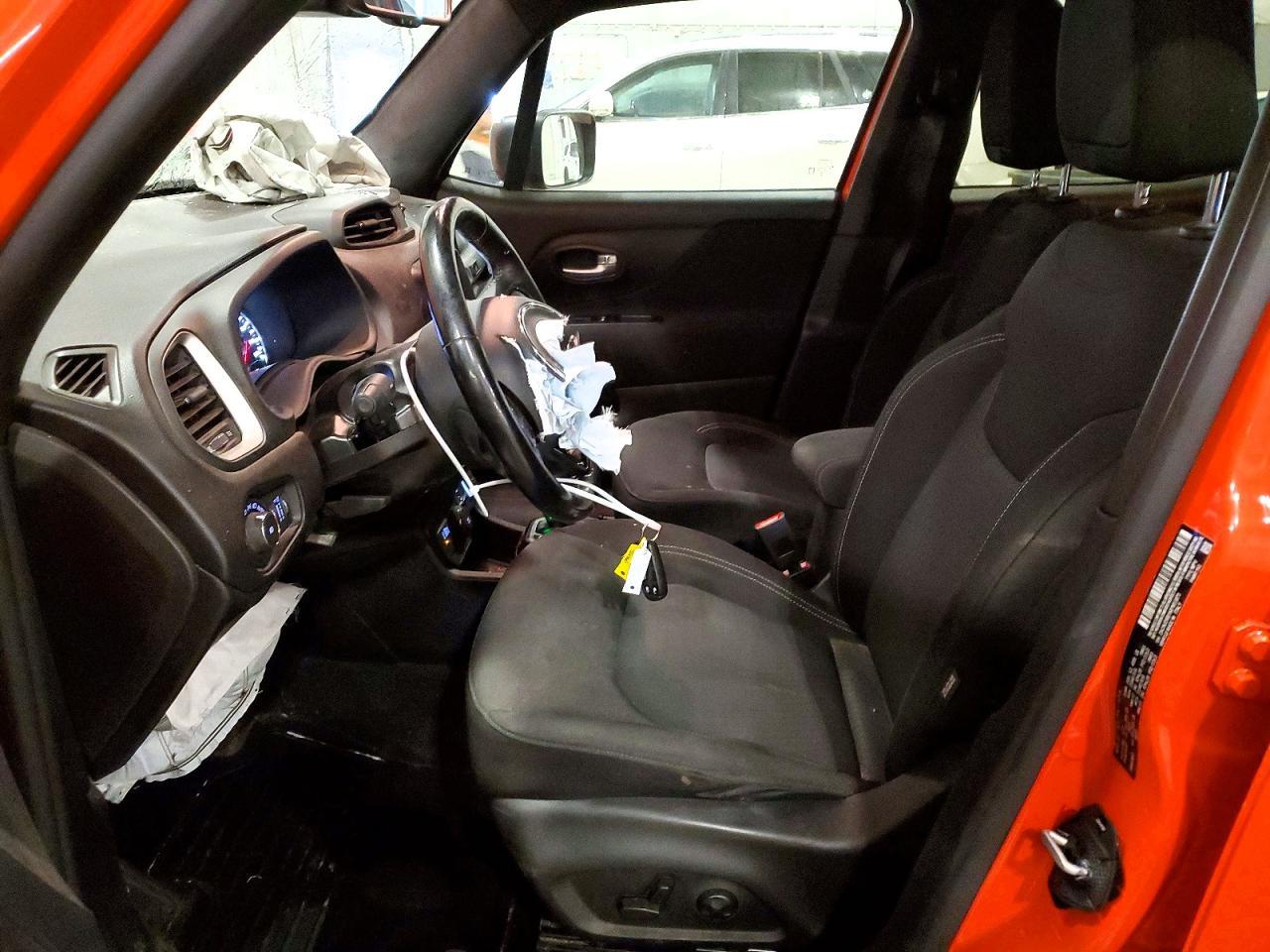 2021 Jeep Renegade Latitude - Image 7