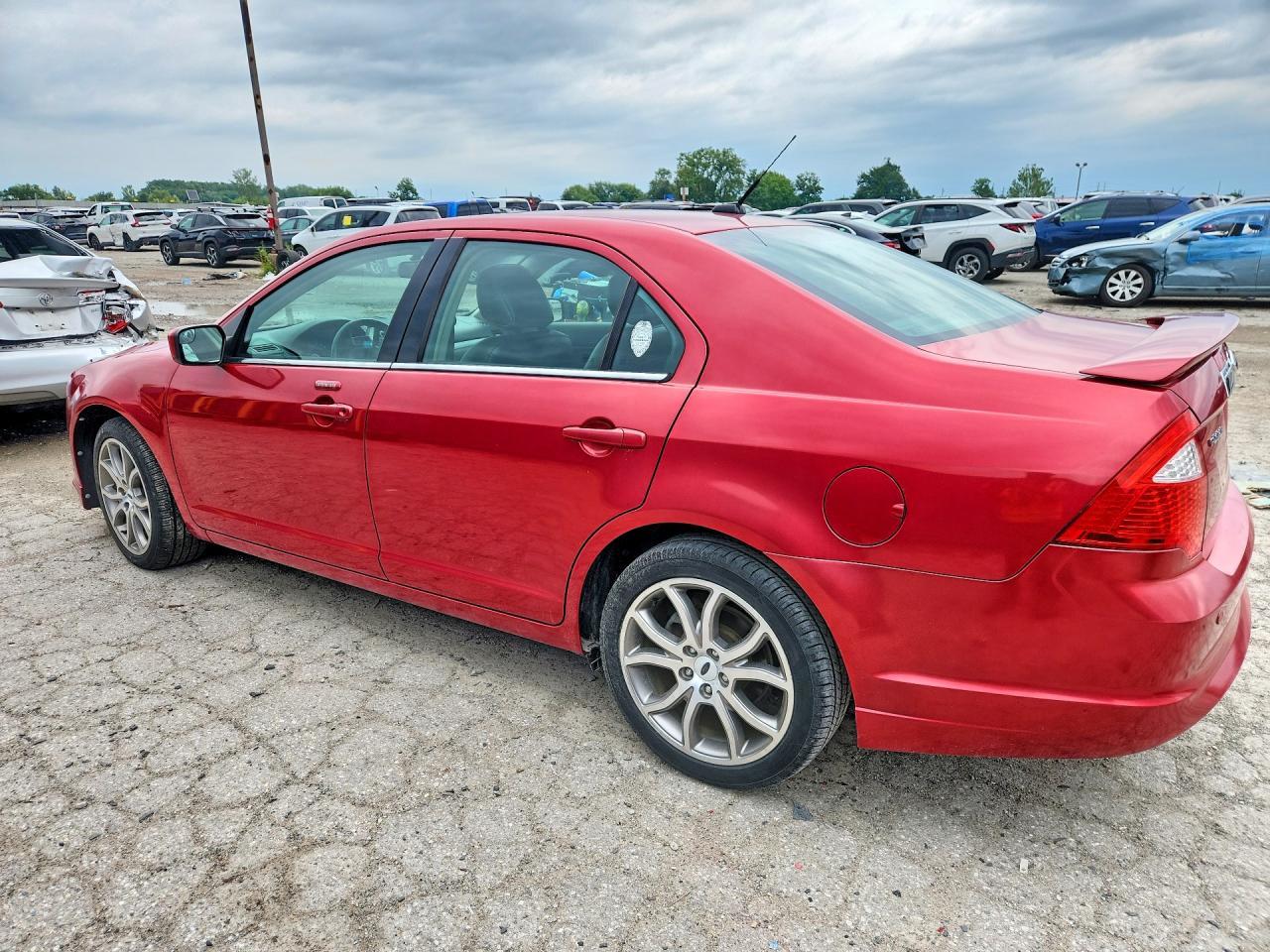 2012 Ford Fusion Sel - Image 2