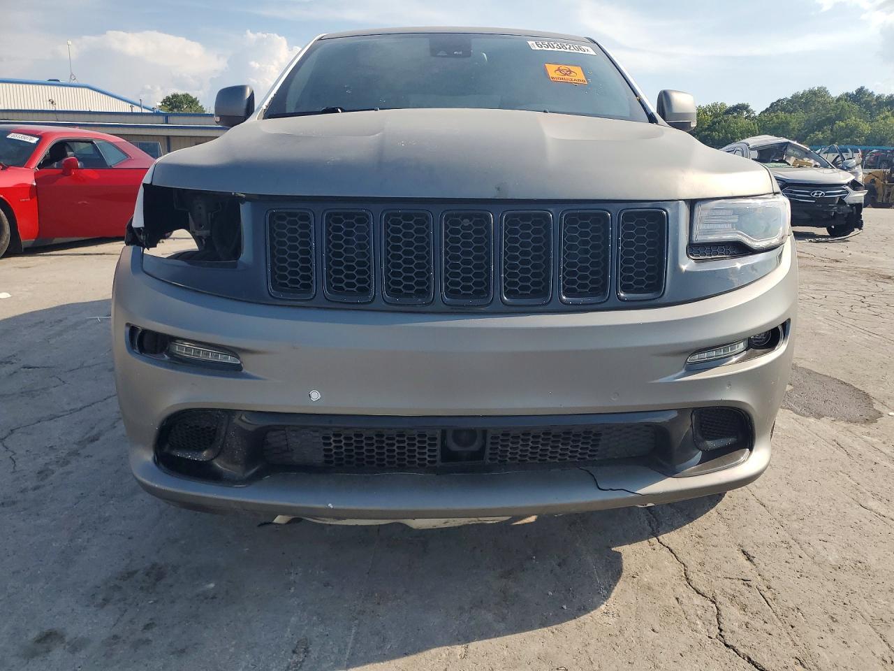 2015 Jeep Grand Cherokee Srt-8 - Image 5