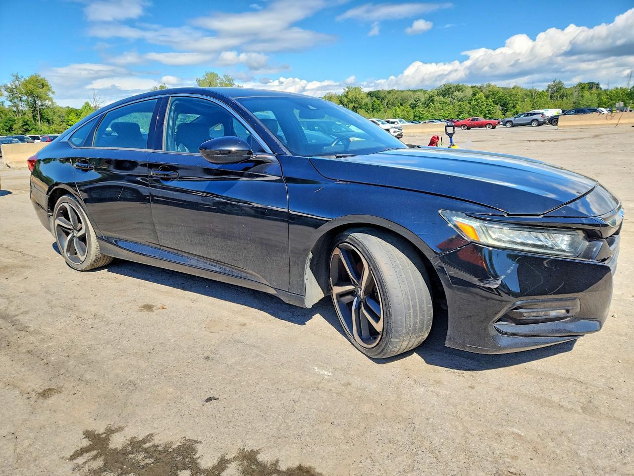 2019 Honda Accord Sport - Image 4