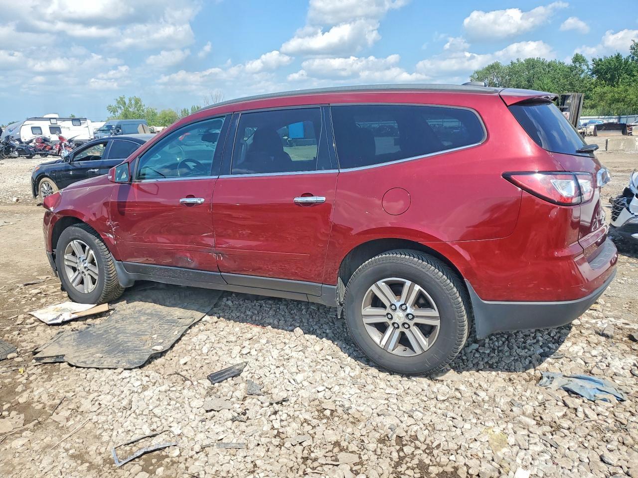 2016 Chevrolet Traverse Lt - Фото 2