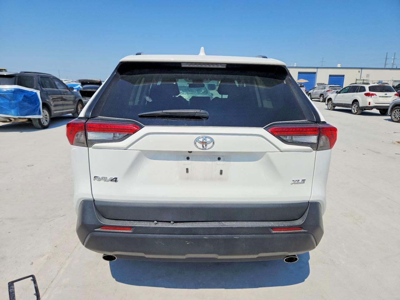 2023 Toyota Rav4 Xle - Фото 6