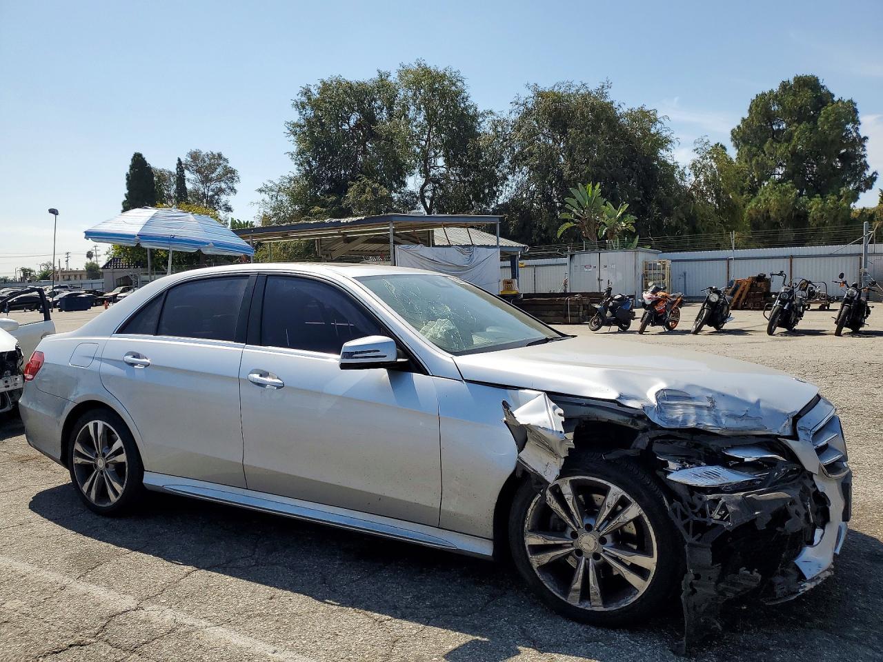 2015 Mercedes-Benz E 350 4Matic - Фото 4