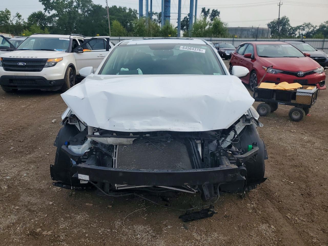 2018 Hyundai Elantra Value Edition - Фото 5