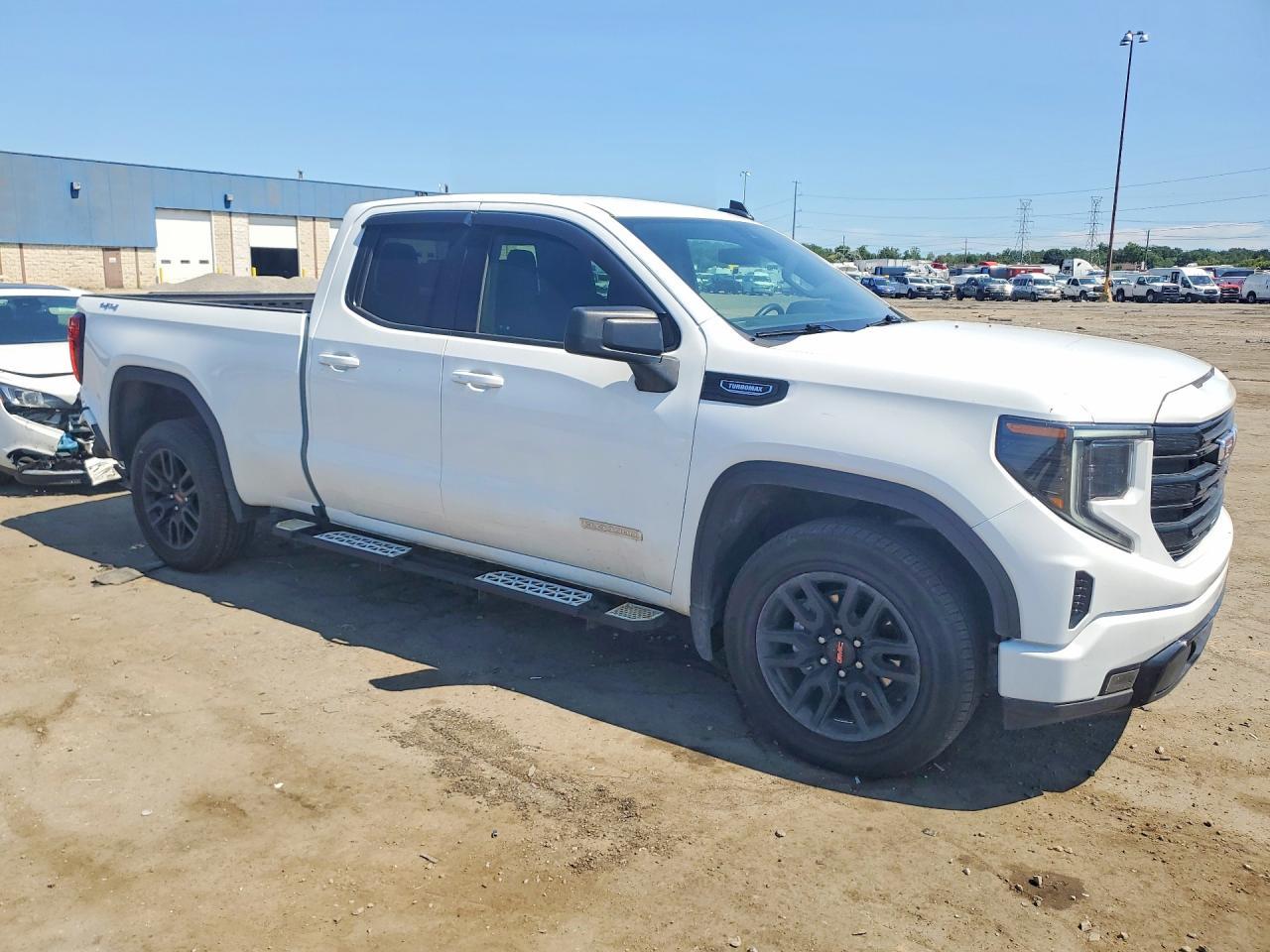 2024 GMC Sierra K1500 Elevation-L - Image 4