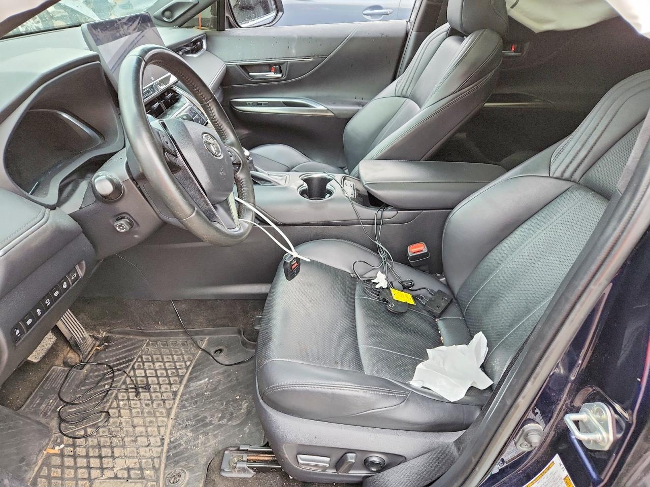 2023 Toyota Venza Le - Фото 7