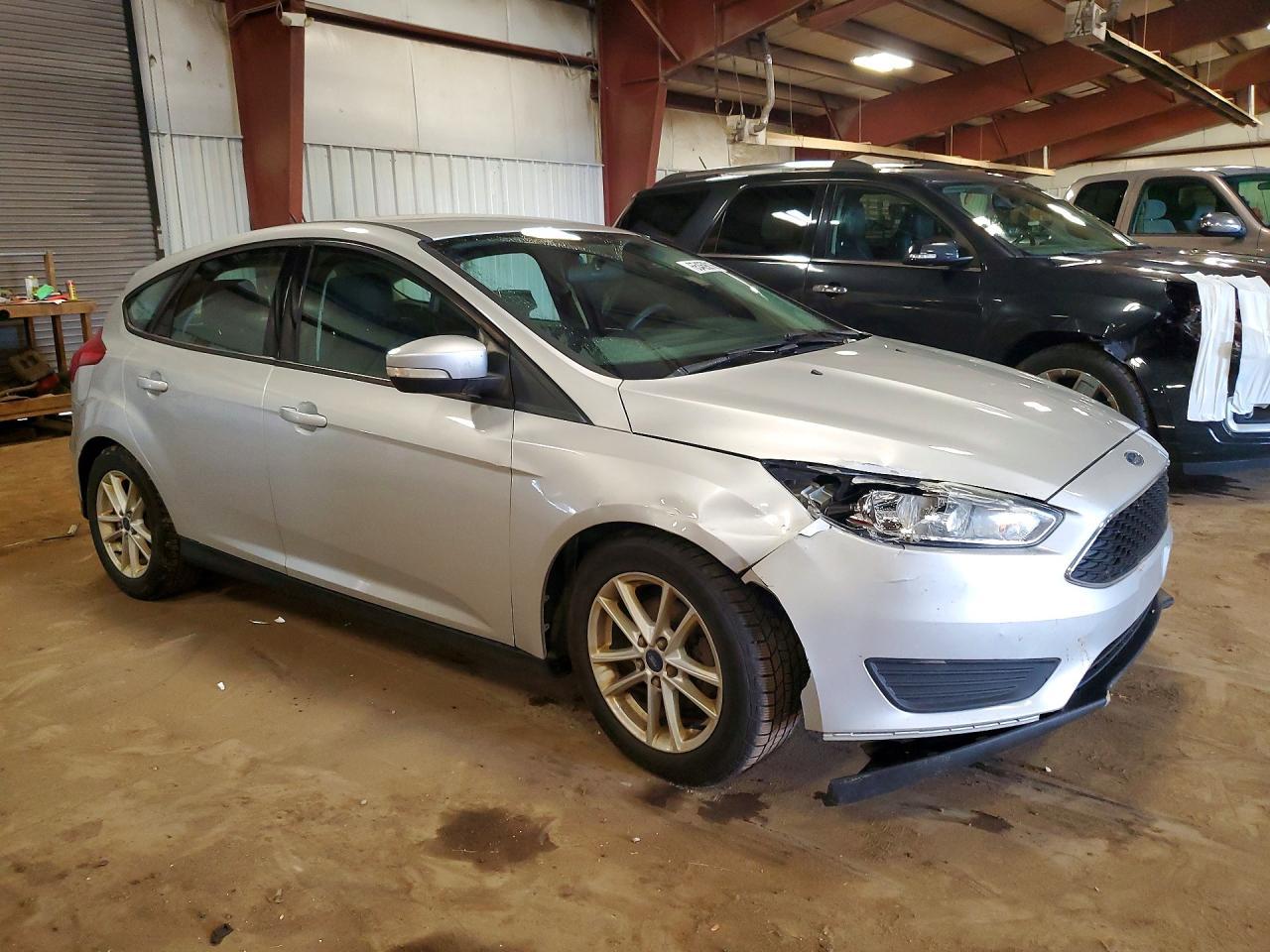 2015 Ford Focus Se - Image 4