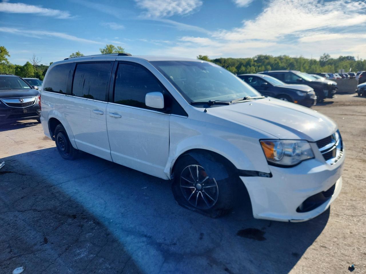 2018 Dodge Grand Caravan Sxt - Фото 4