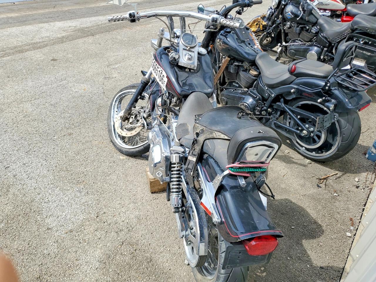 2002 Harley-Davidson Fxdwg - Фото 4