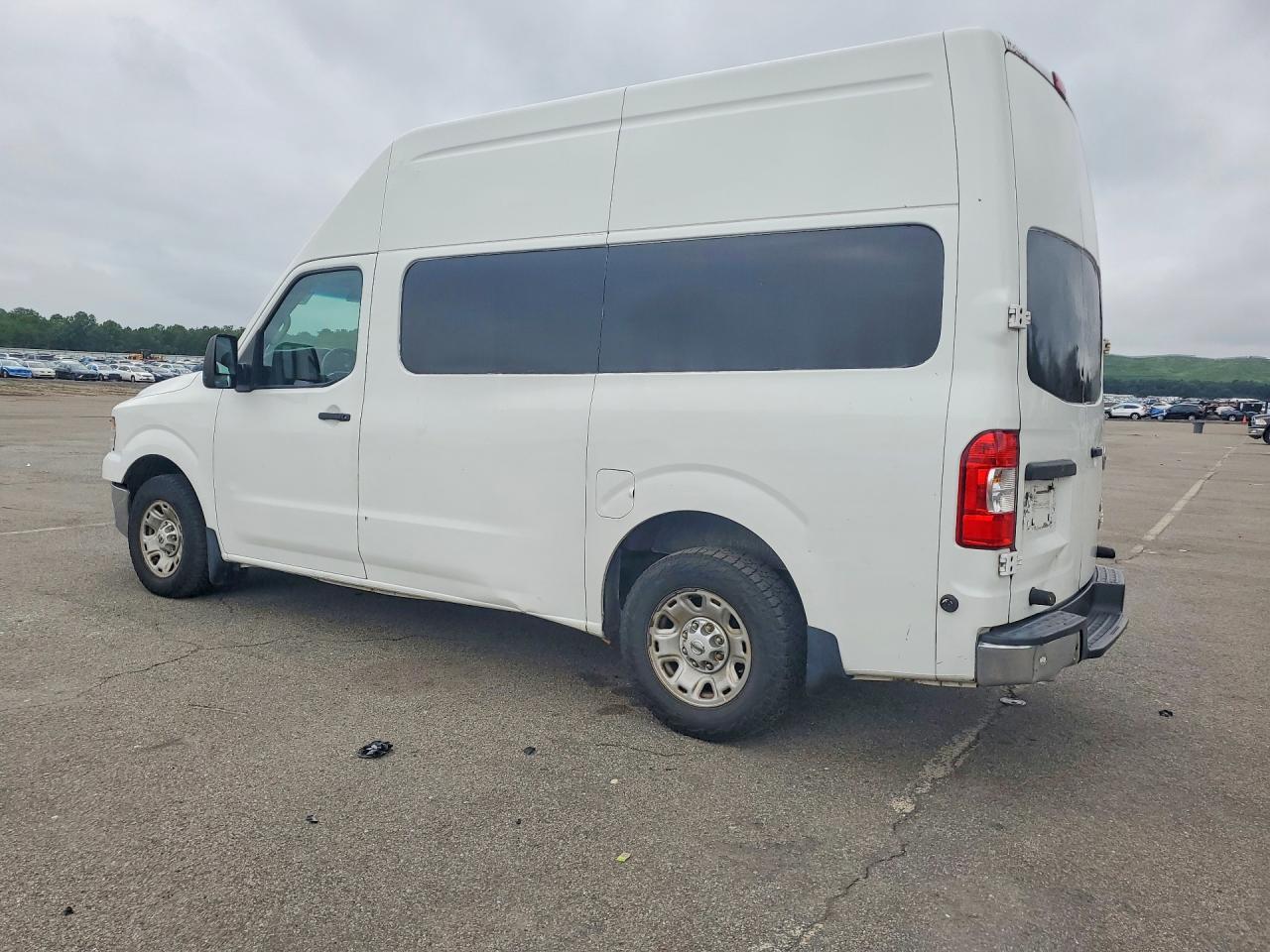2013 Nissan Nv 2500 - Фото 2