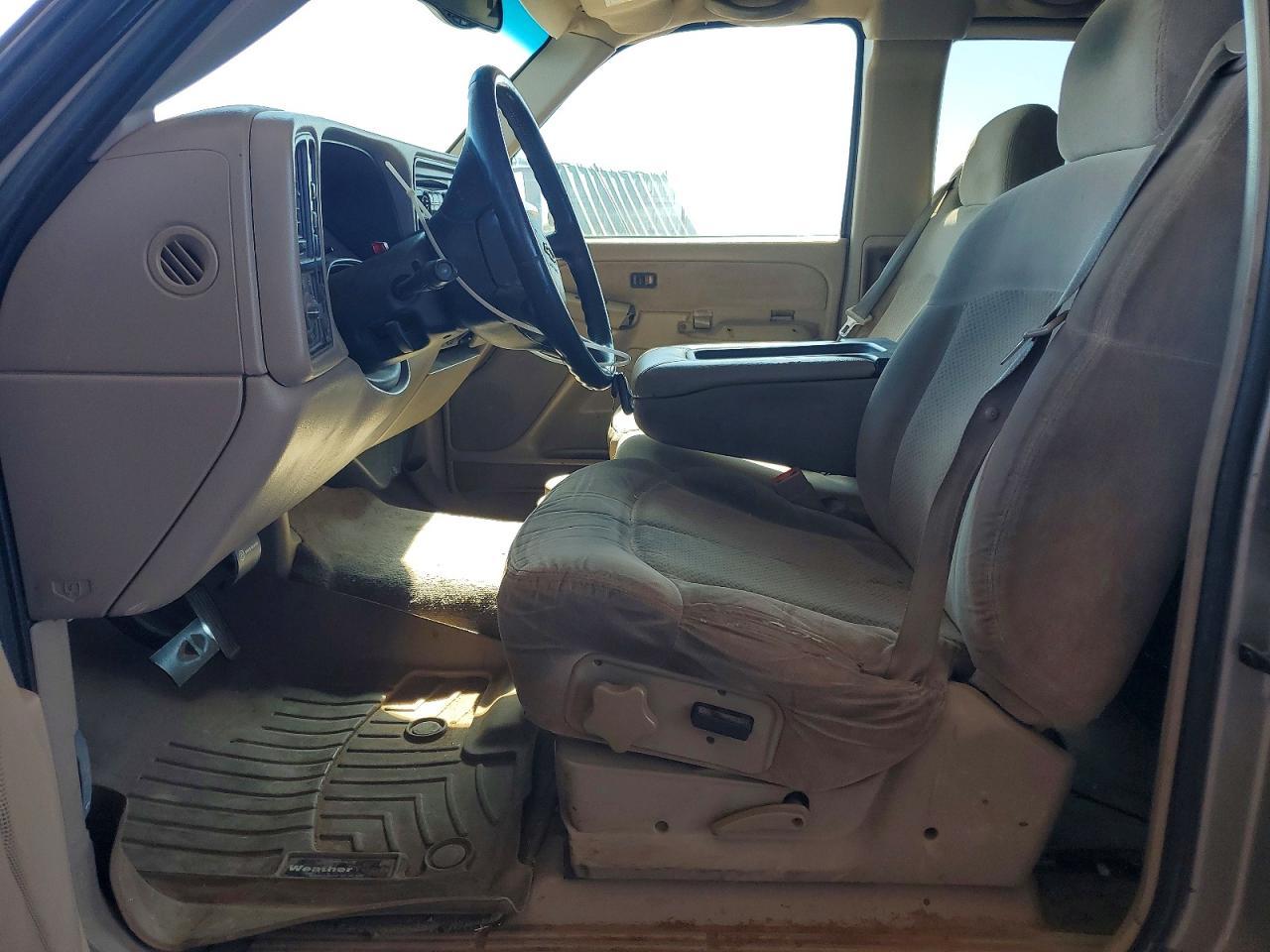 2002 Chevrolet Silverado K2500 Heavy Duty - Image 7