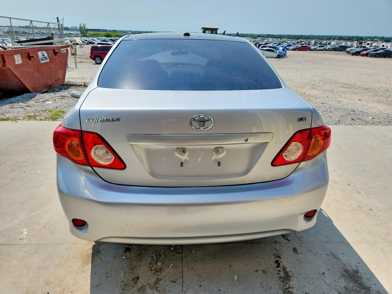 2010 Toyota Corolla Le - Image 6