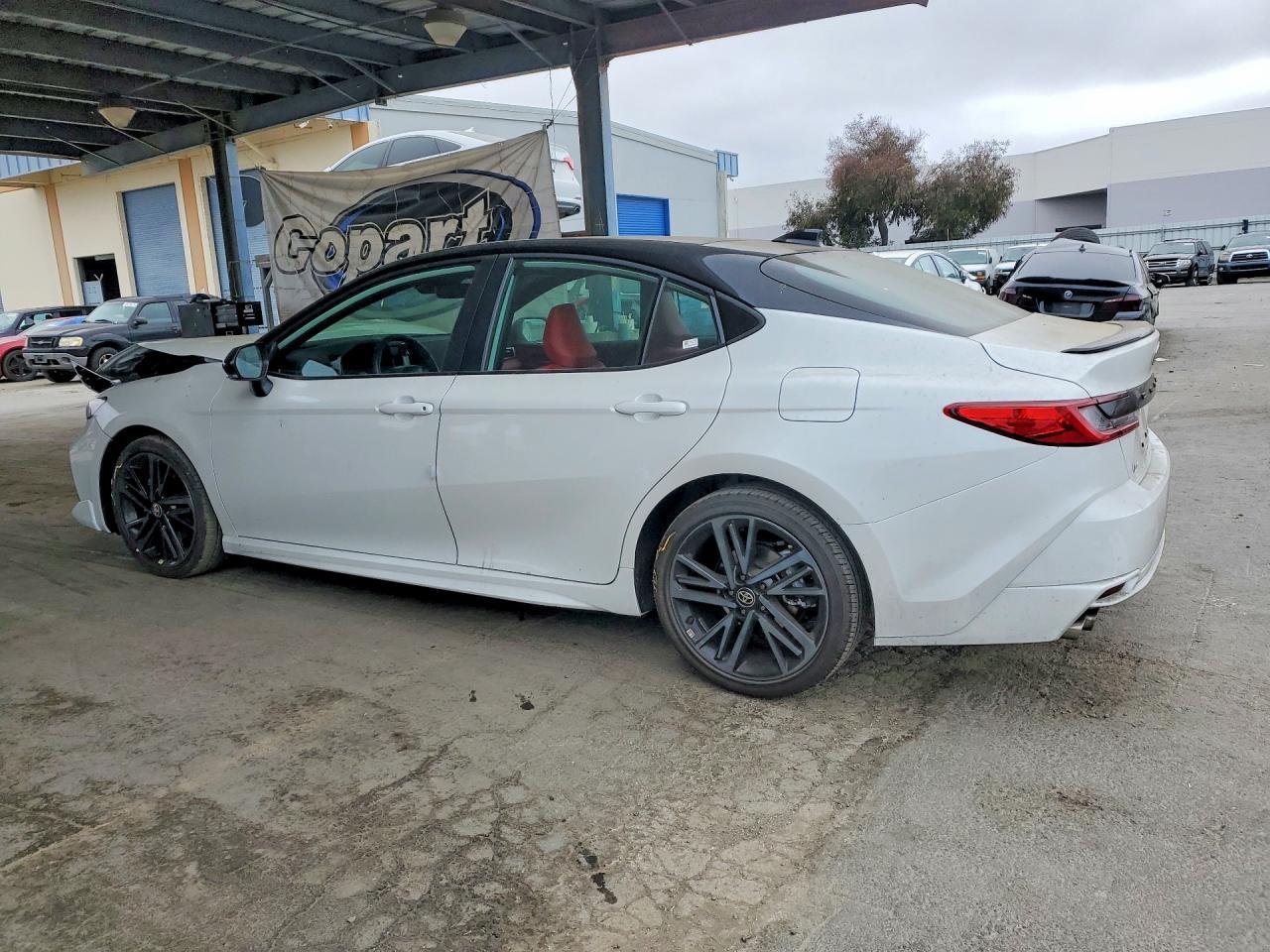2026 Toyota Camry Xse - Image 2