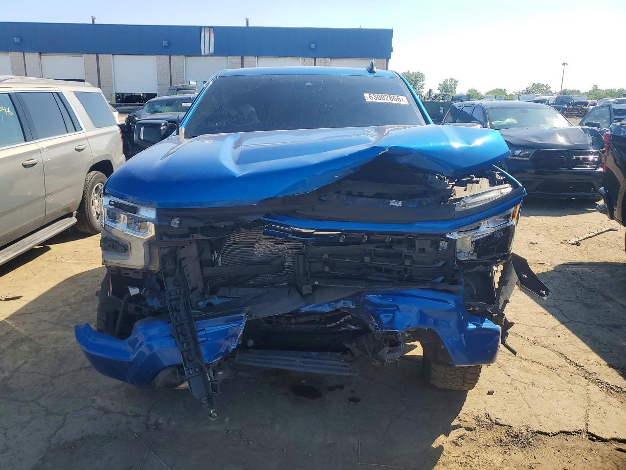 2022 Chevrolet Silverado K1500 Rst - Фото 5