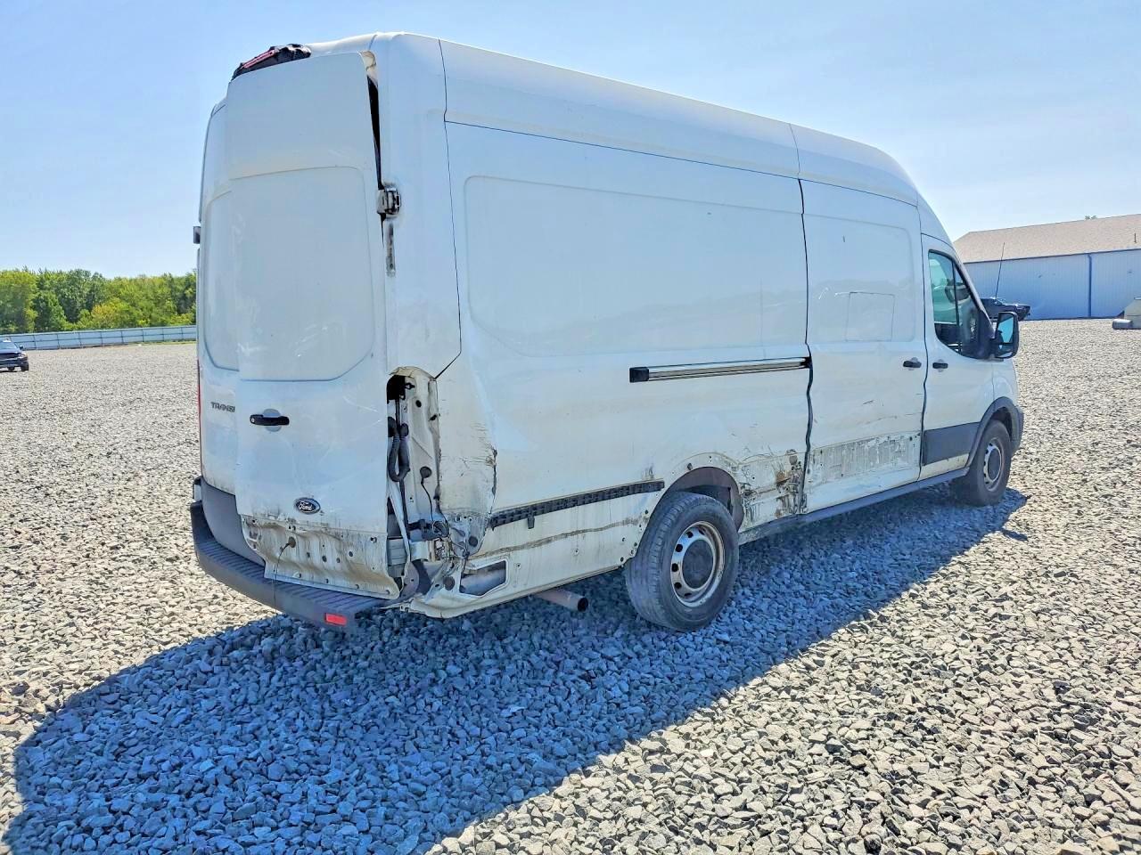 2021 Ford Transit T-250 - Image 3