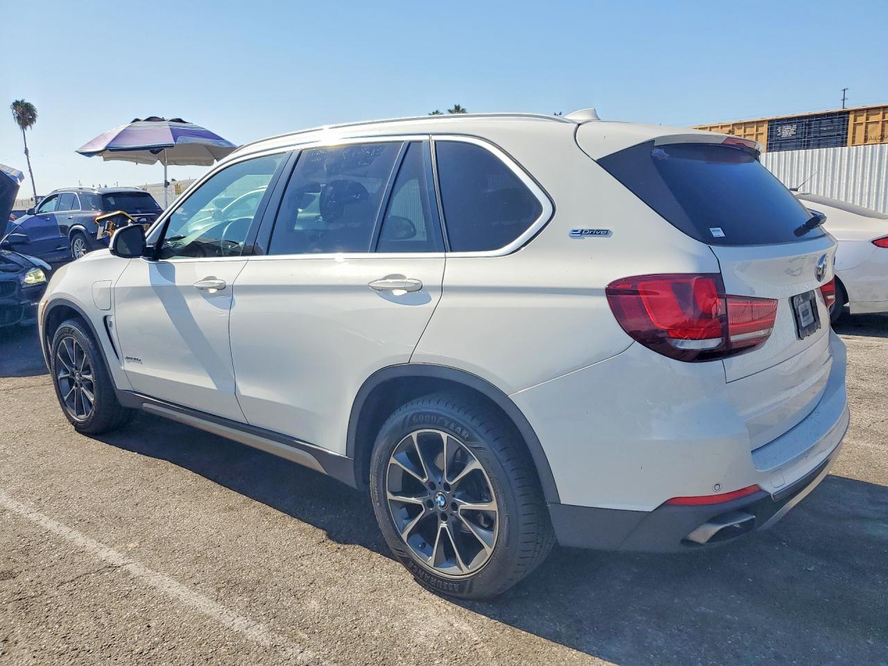 2018 BMW X5 Xdr40E - Фото 2