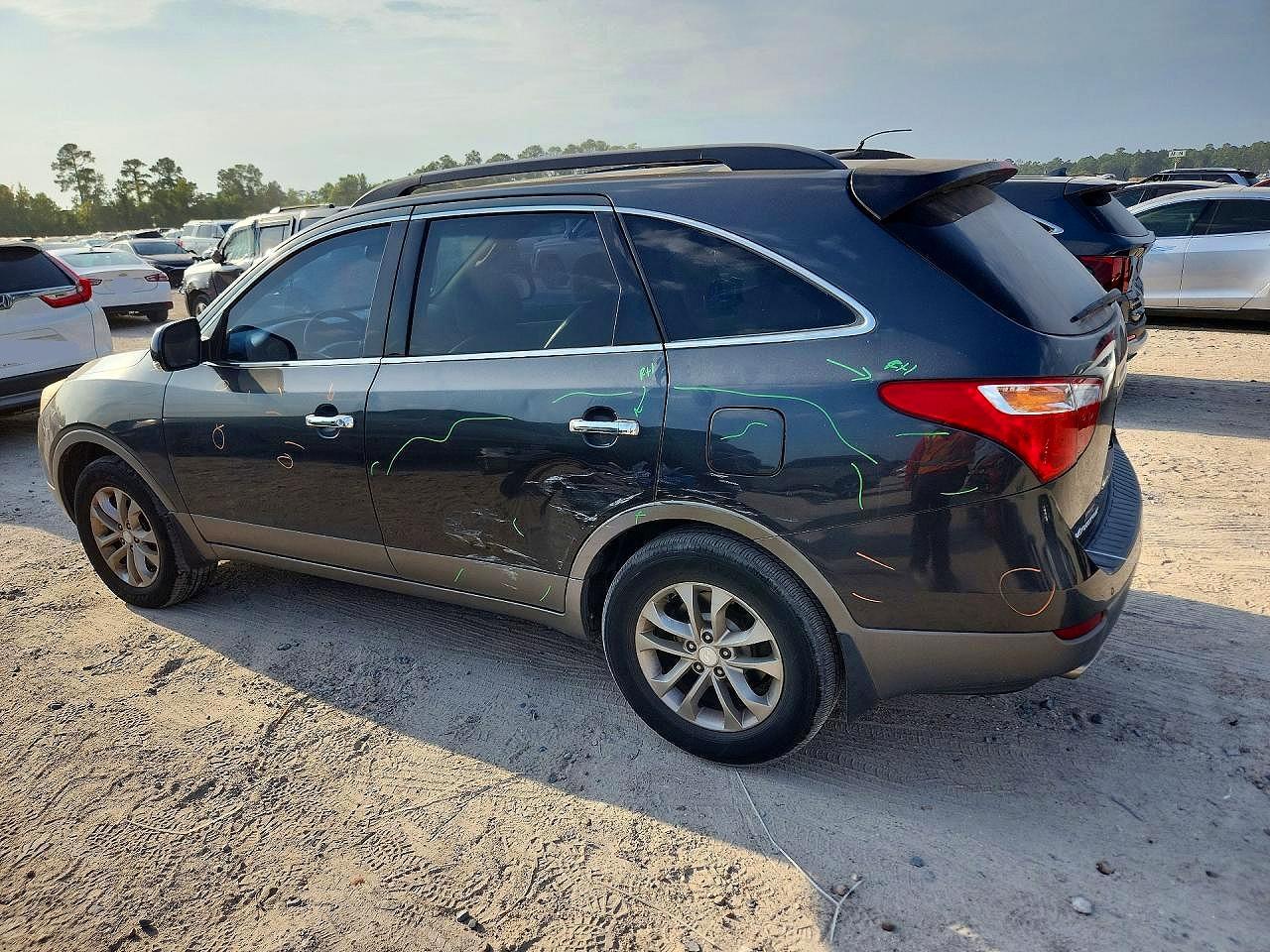 2012 Hyundai Veracruz Limited - Image 2