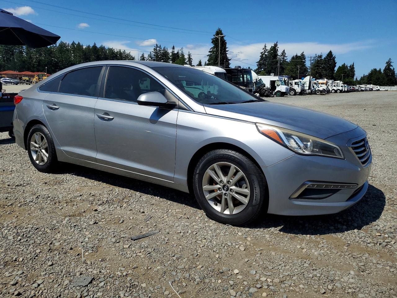 2015 Hyundai Sonata Se - Image 4