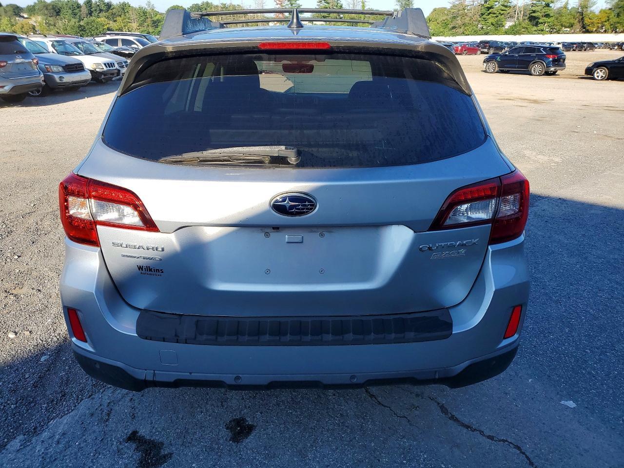 2017 Subaru Outback 2.5I Limited - Image 6