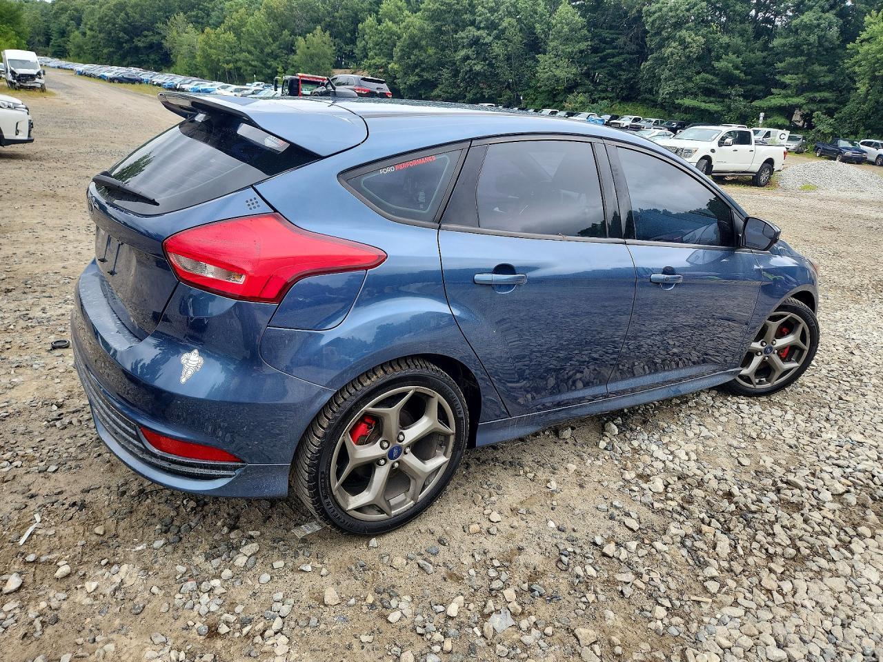 2018 Ford Focus St - Фото 3