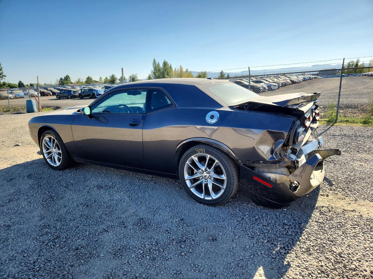 2022 Dodge Challenger Gt - Image 2