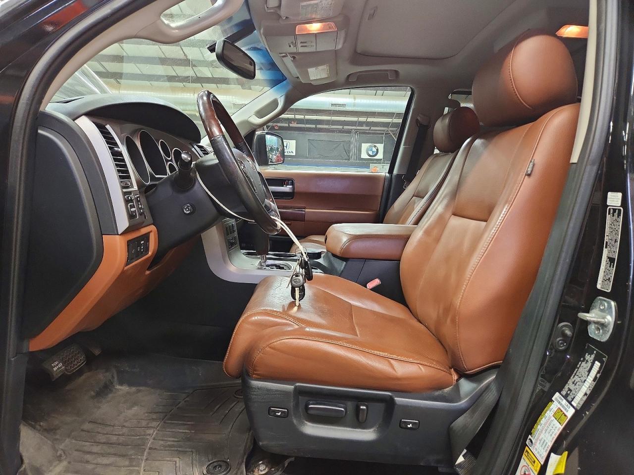2012 Toyota Sequoia Platinum - Фото 7