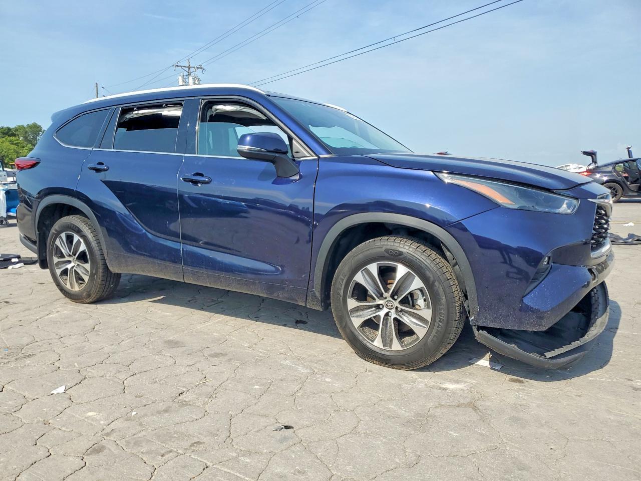 2022 Toyota Highlander Xle - Фото 4