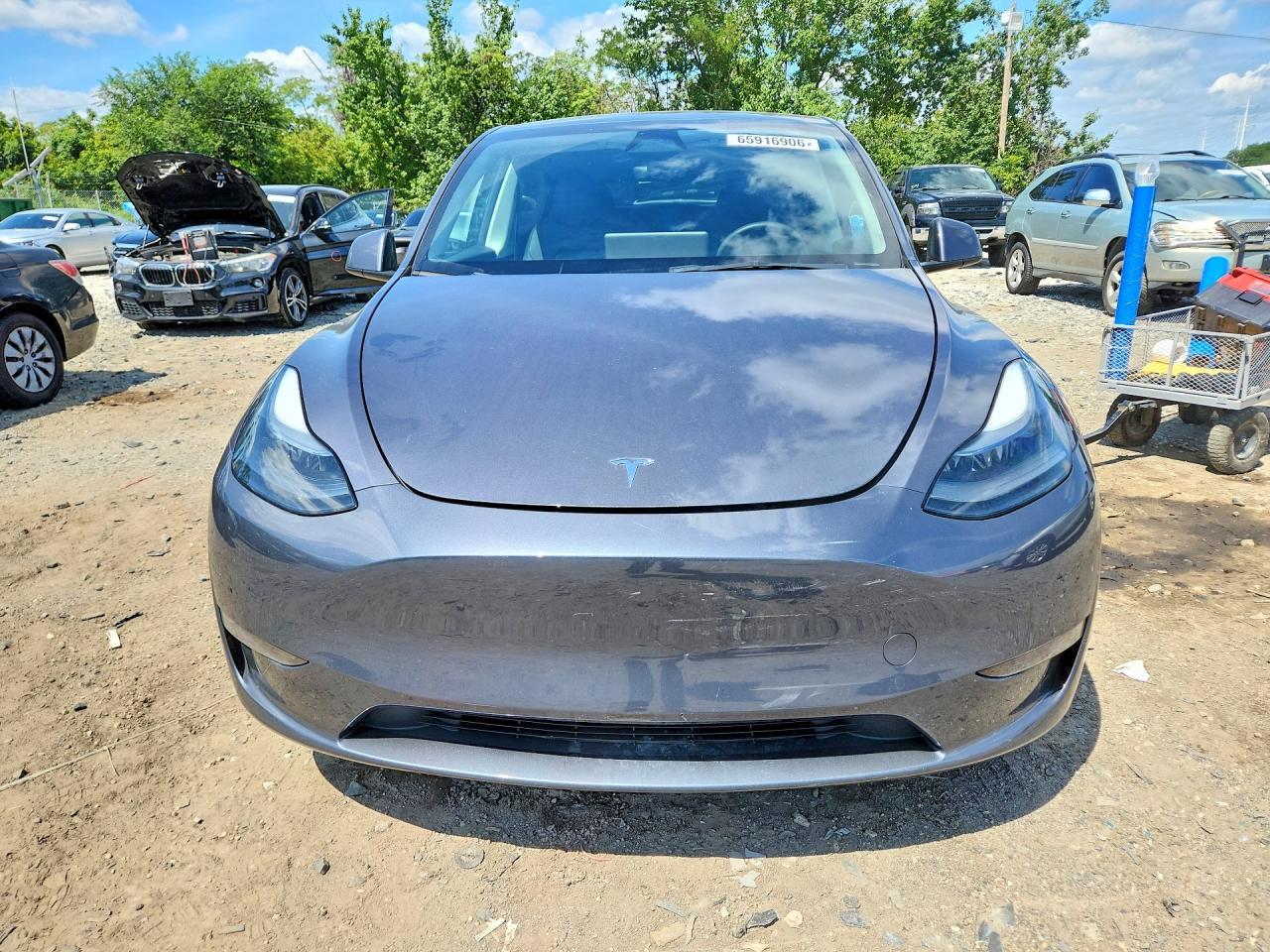 2023 Tesla Model Y - Image 5