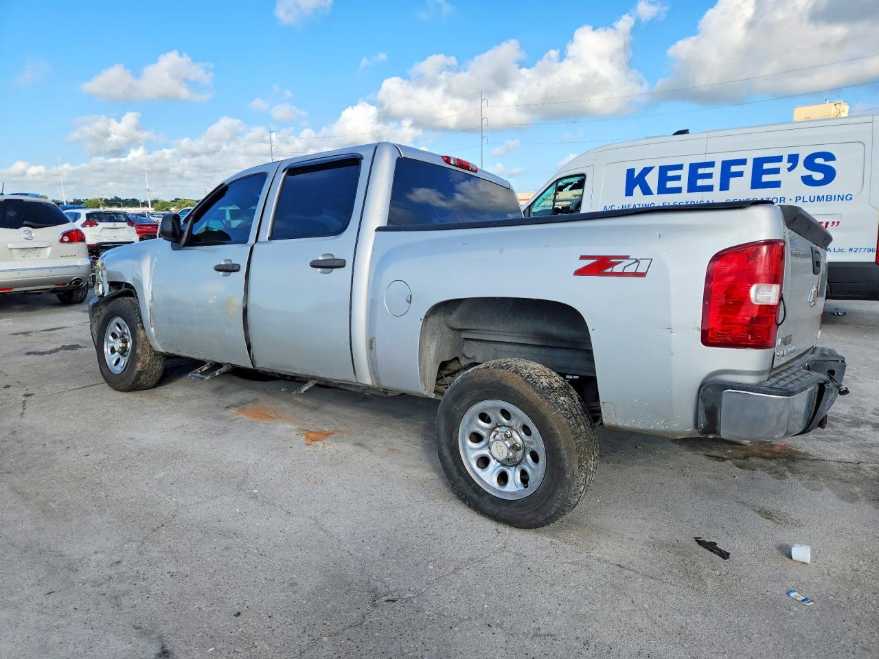 2010 Chevrolet Silverado K1500 Lt - Image 2
