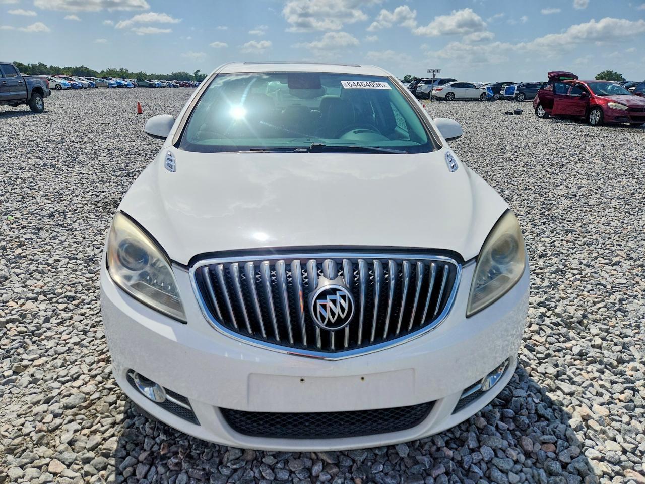 2016 Buick Verano Sport Touring - Image 5