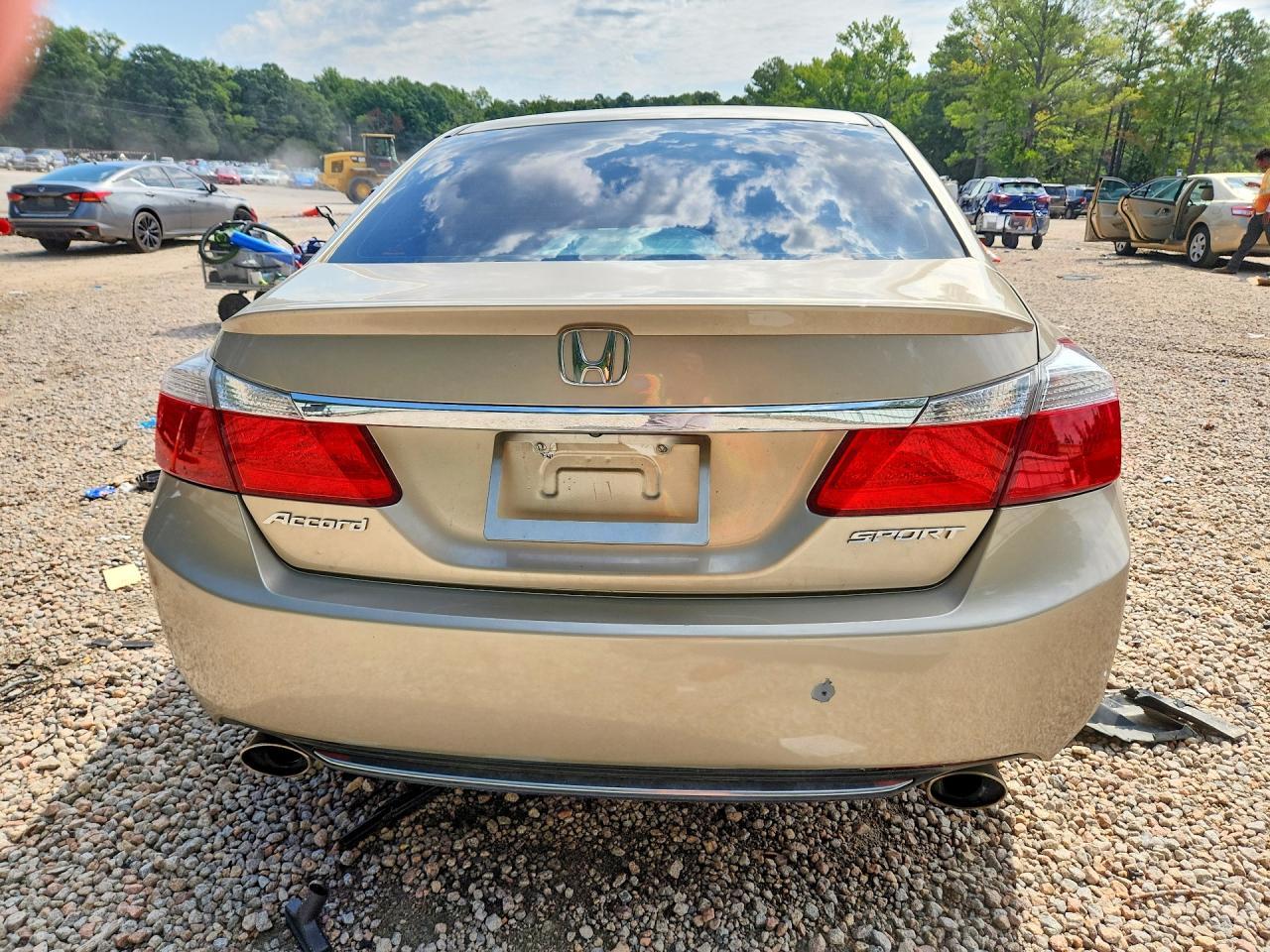 2013 Honda Accord Sport - Image 7