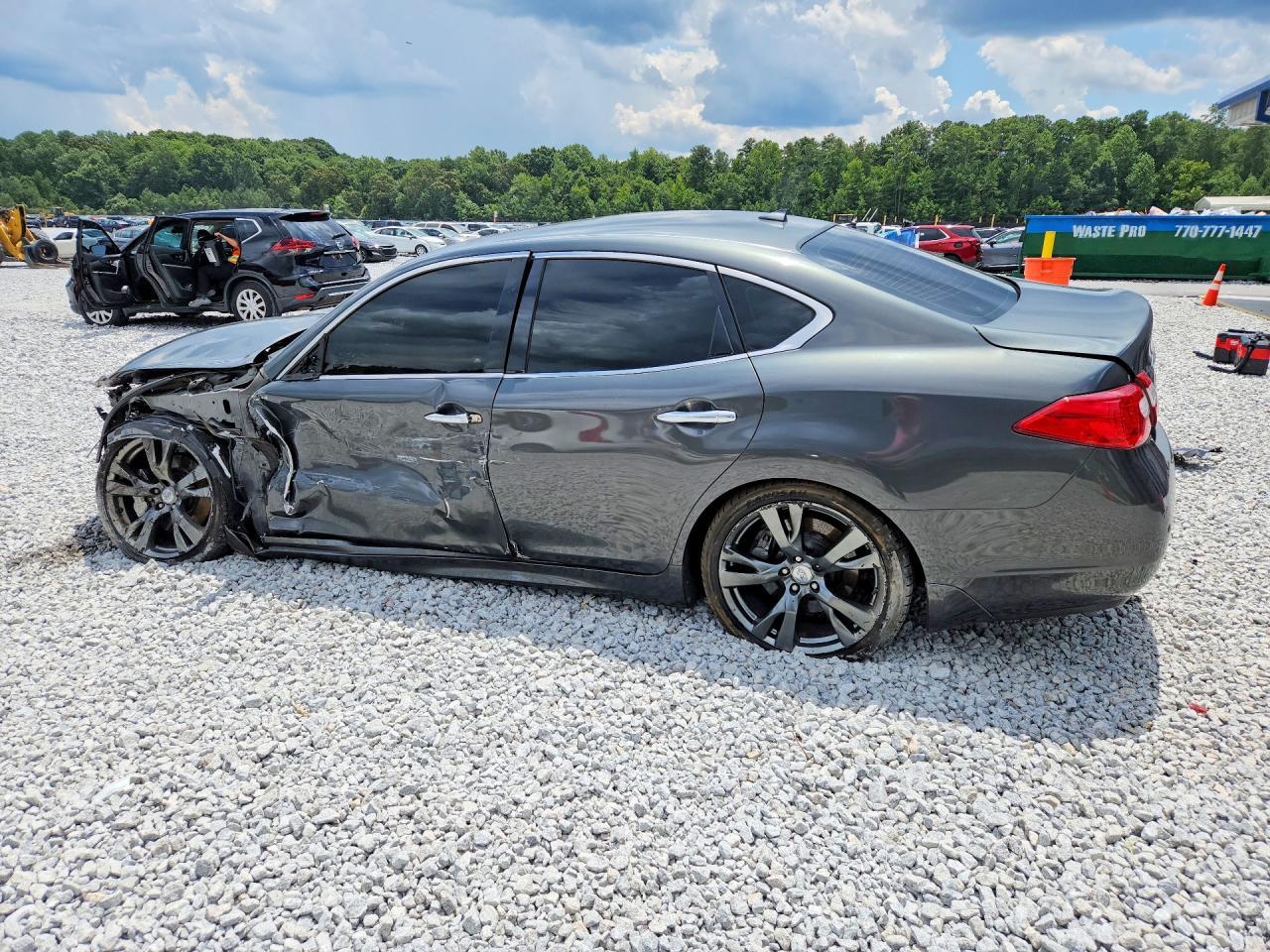 2013 Infiniti M37 Base - Фото 2