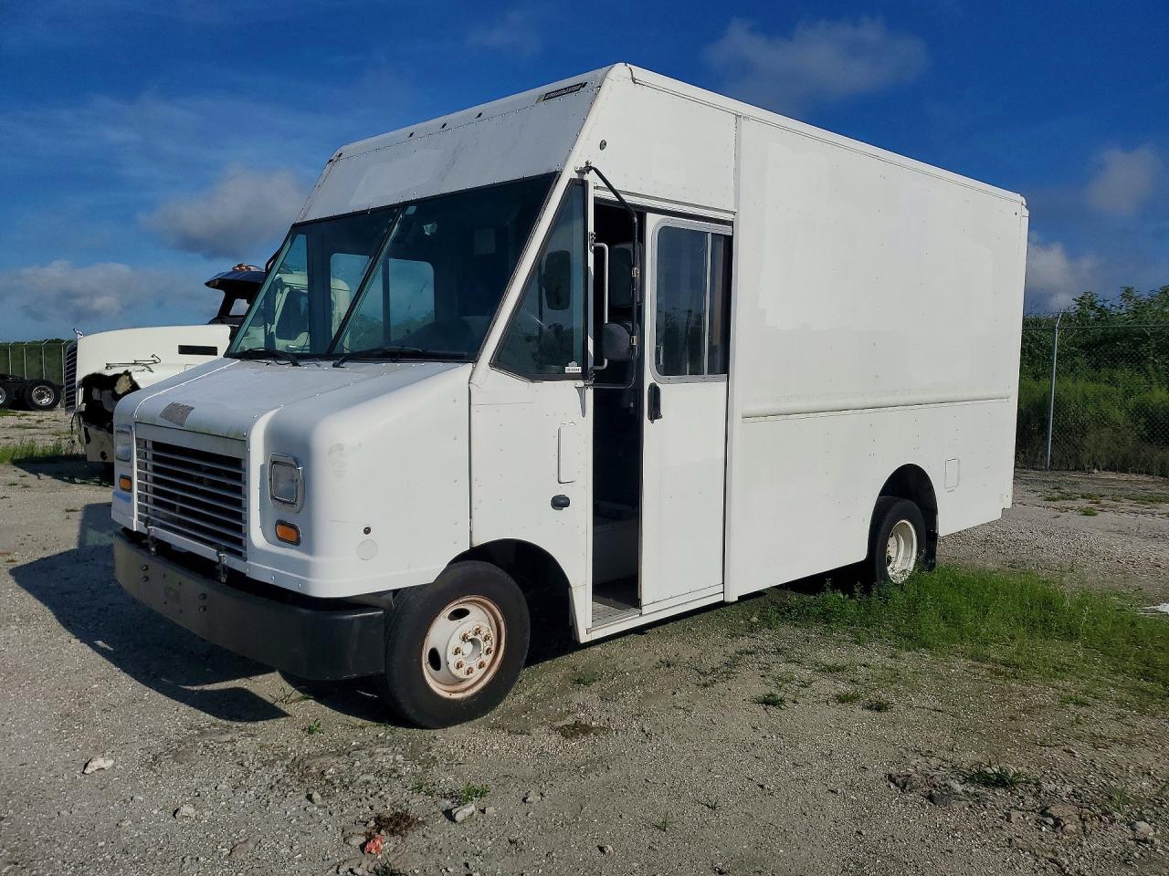 2012 Ford E350 Delivery Truck