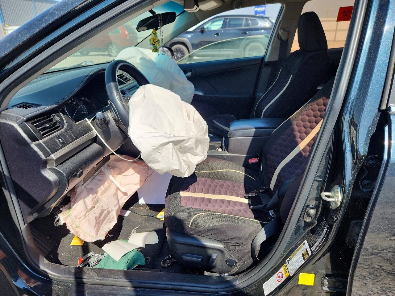 2014 Toyota Camry Se - Image 7