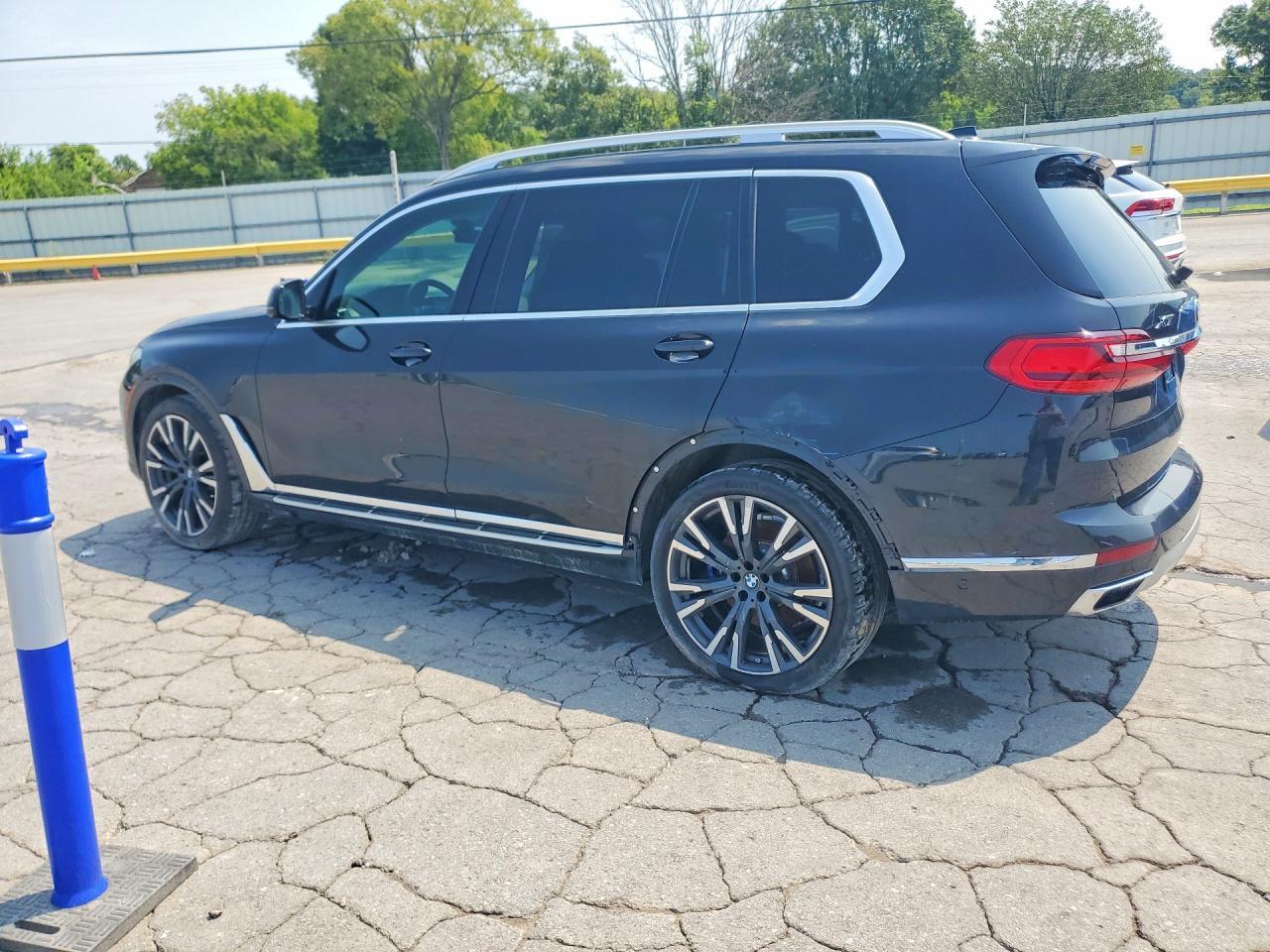 2019 BMW X7 - Фото 2