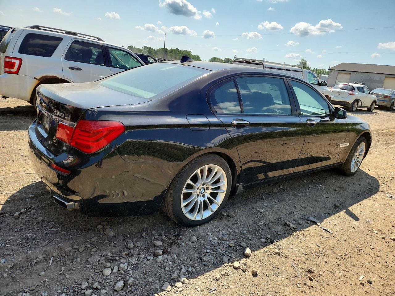 2012 BMW 750 Lxi - Фото 3