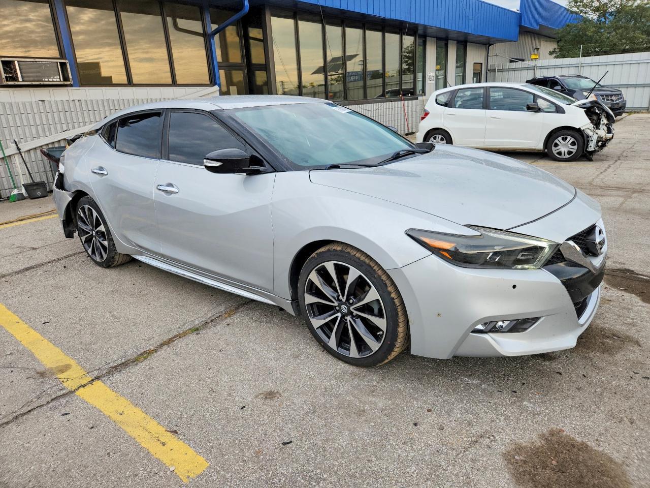 2017 Nissan Maxima 3.5 Sr - Image 4