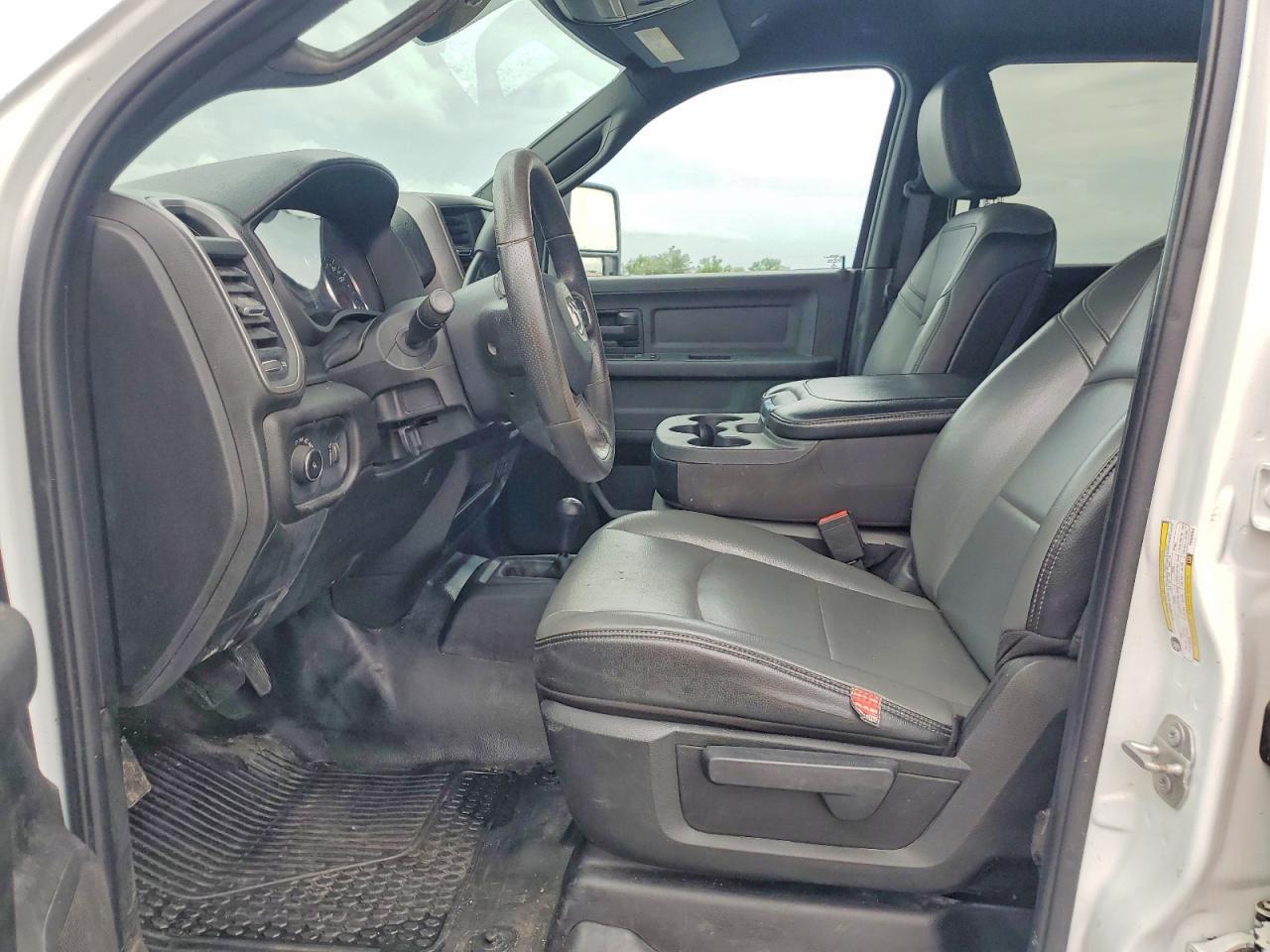 2023 Ram 2500 Tradesman - Фото 7