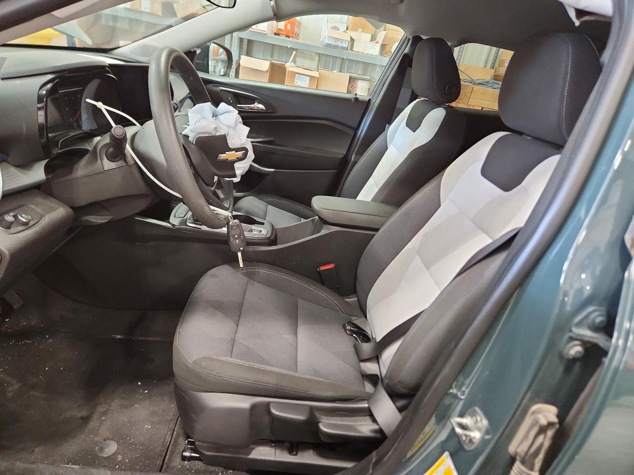 2025 Chevrolet Trax Ls - Фото 7