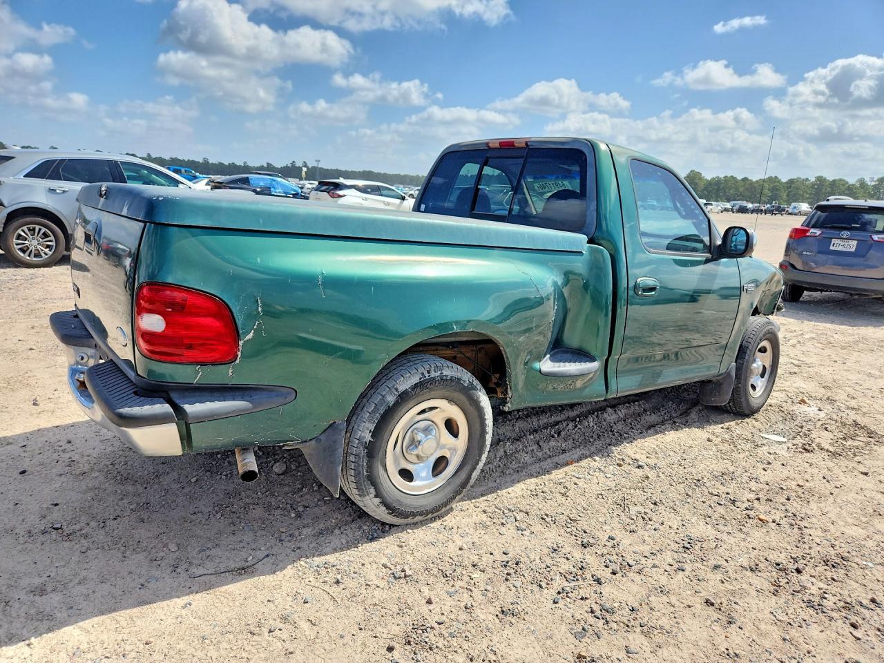 2000 Ford F150 - Image 3