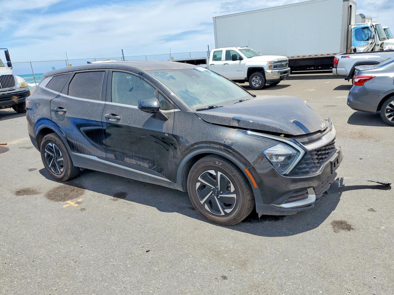 2023 Kia Sportage Lx - Image 4