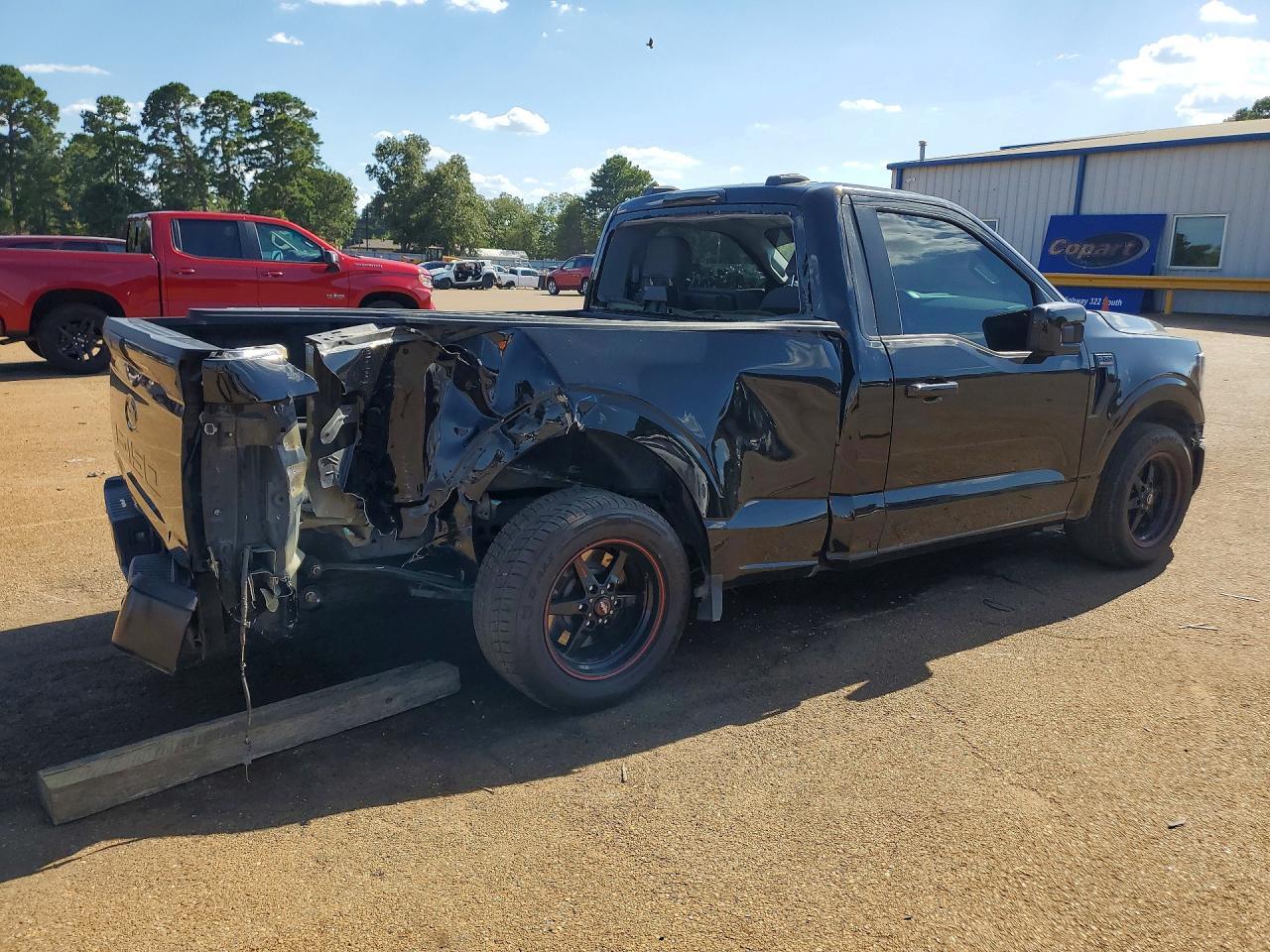 2023 Ford F150 - Фото 3
