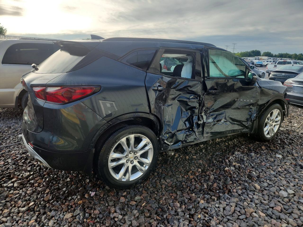 2019 Chevrolet Blazer 3Lt - Фото 3