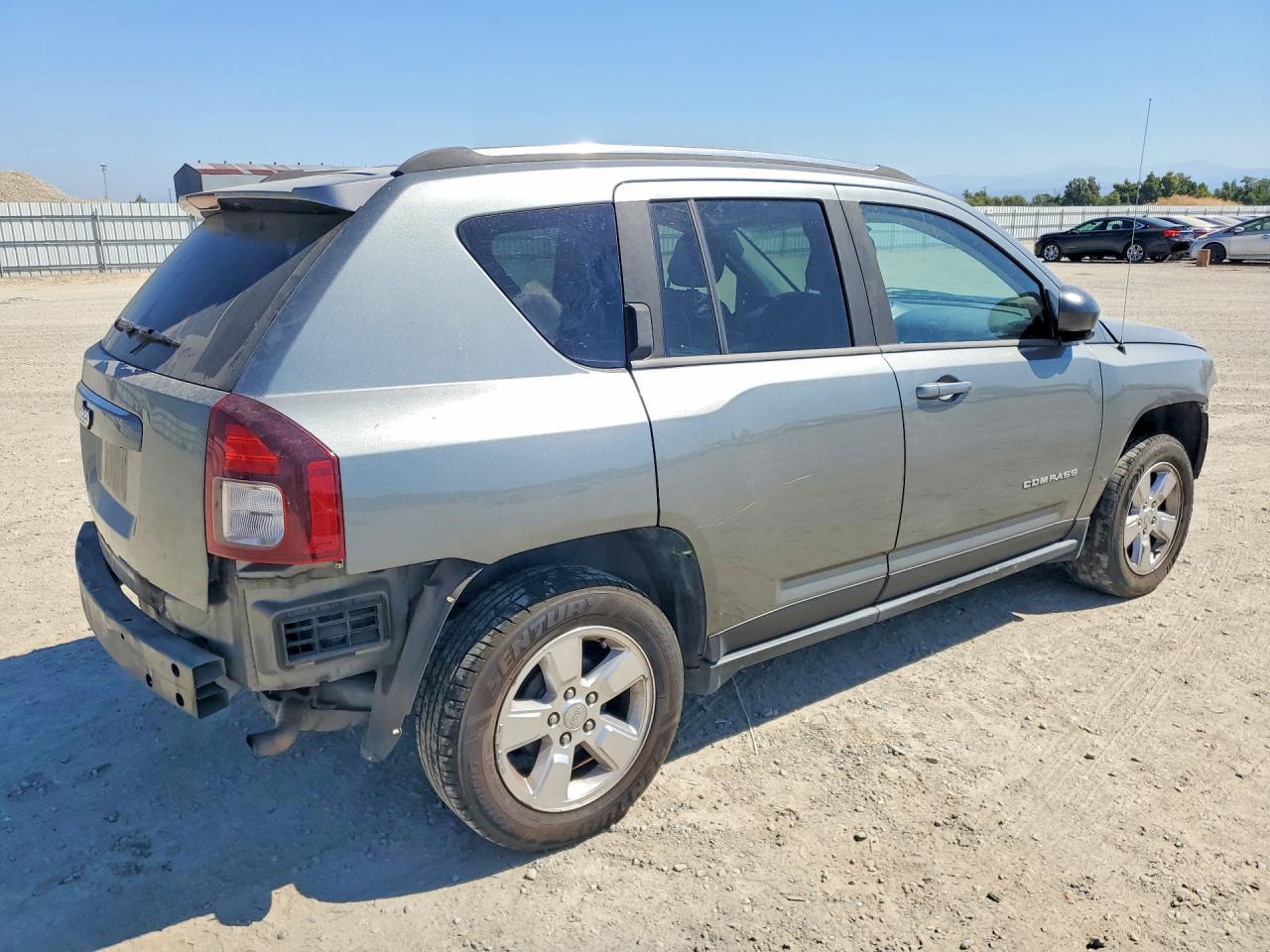 2014 Jeep Compass Sport - Image 3