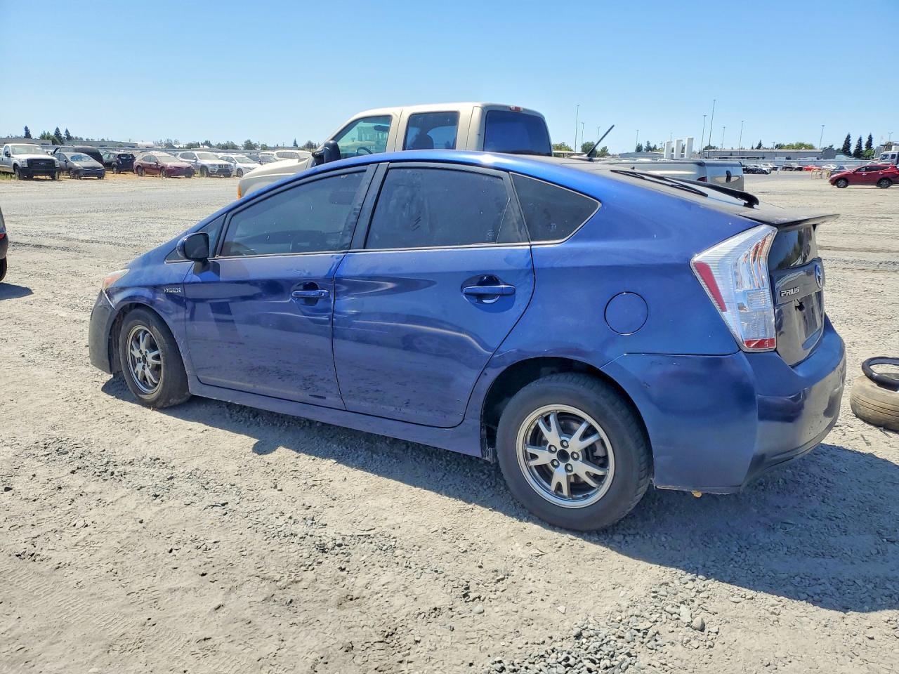 2010 Toyota Prius Ii - Image 2