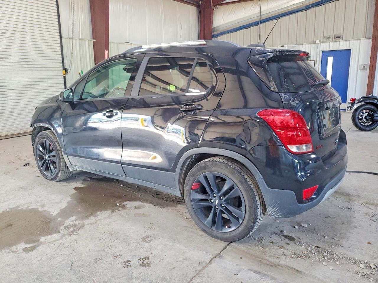 2020 Chevrolet Trax 1Lt - Image 2