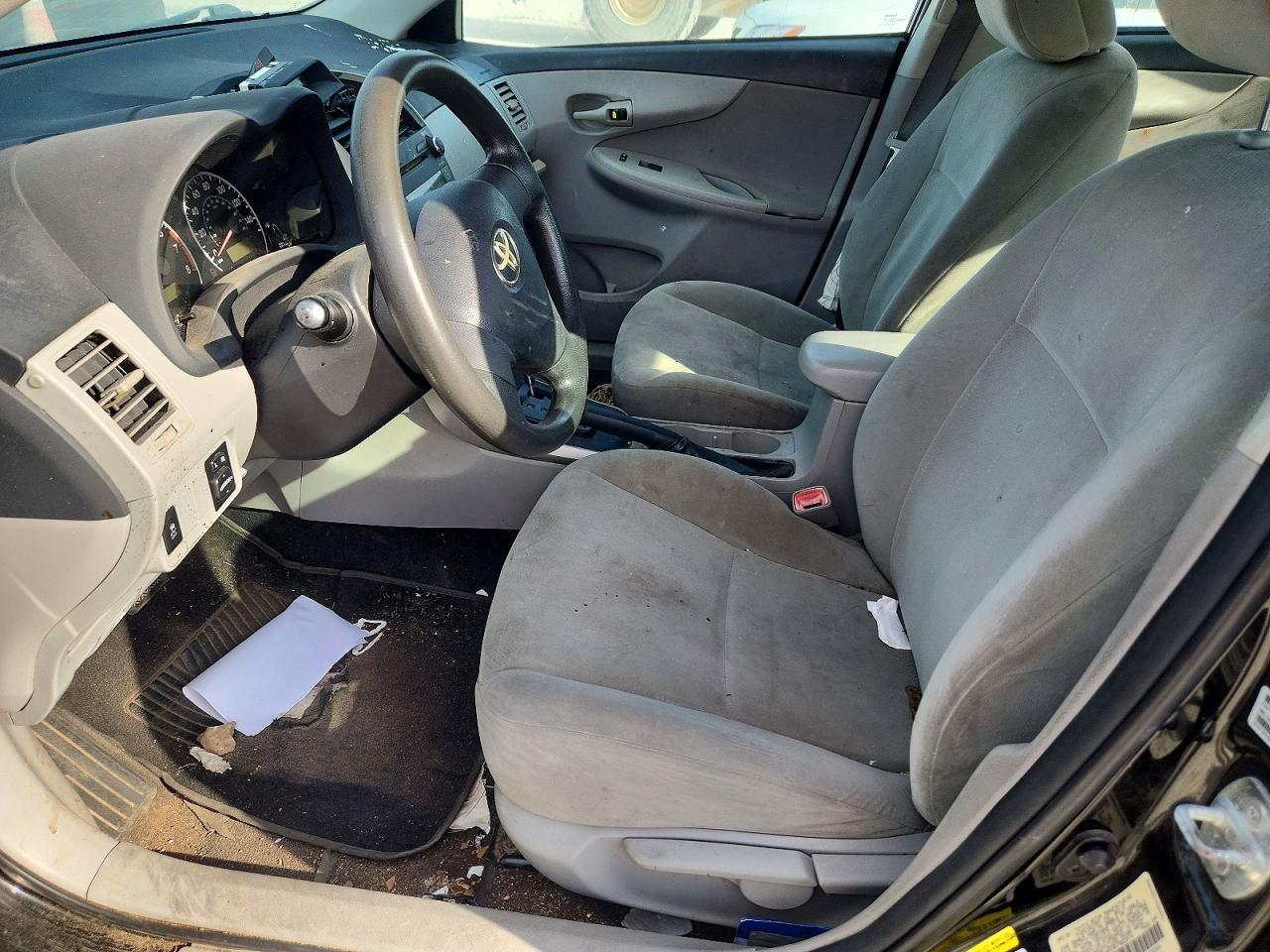 2012 Toyota Corolla L - Image 7