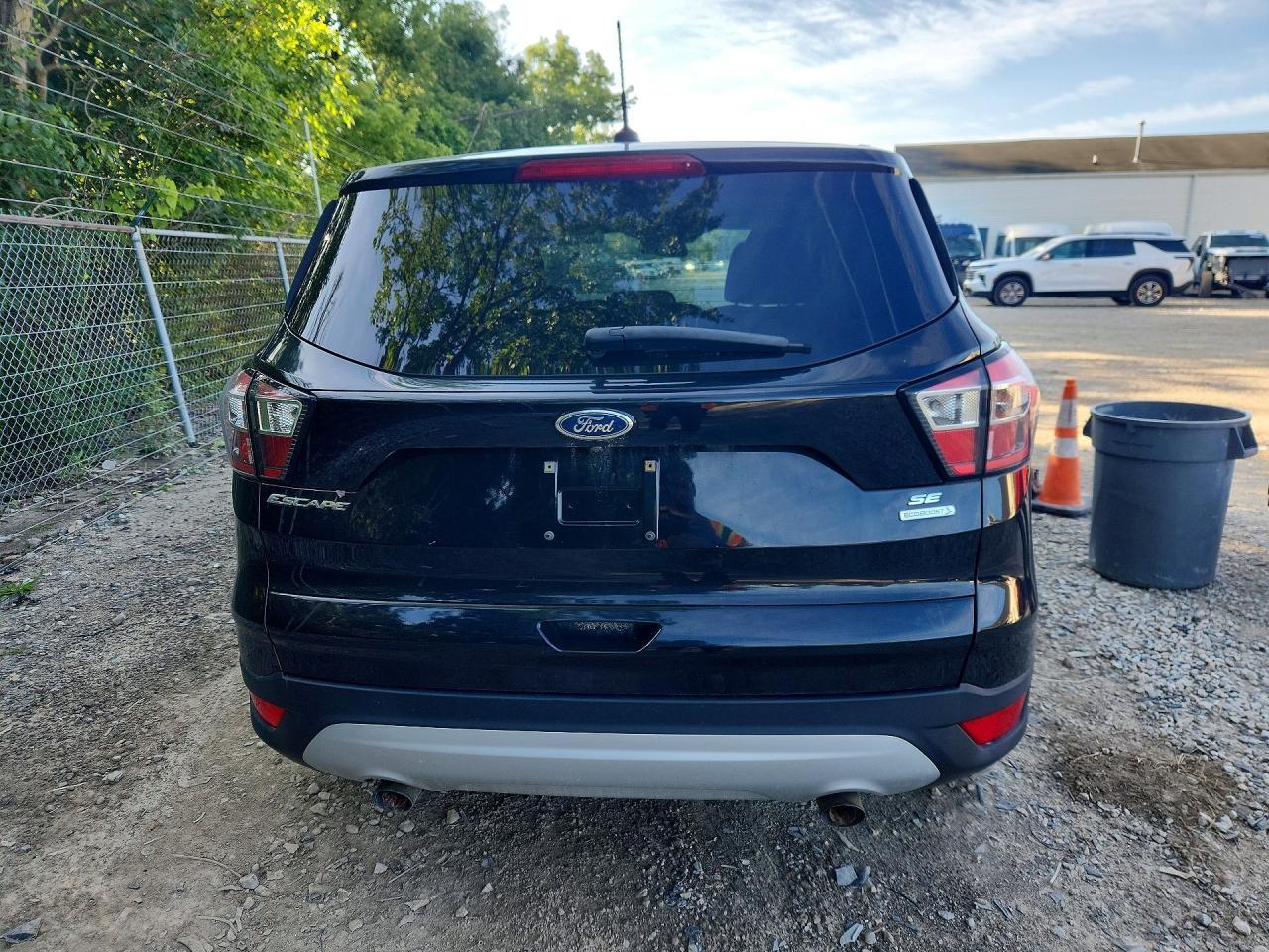 2017 Ford Escape Se - Фото 6